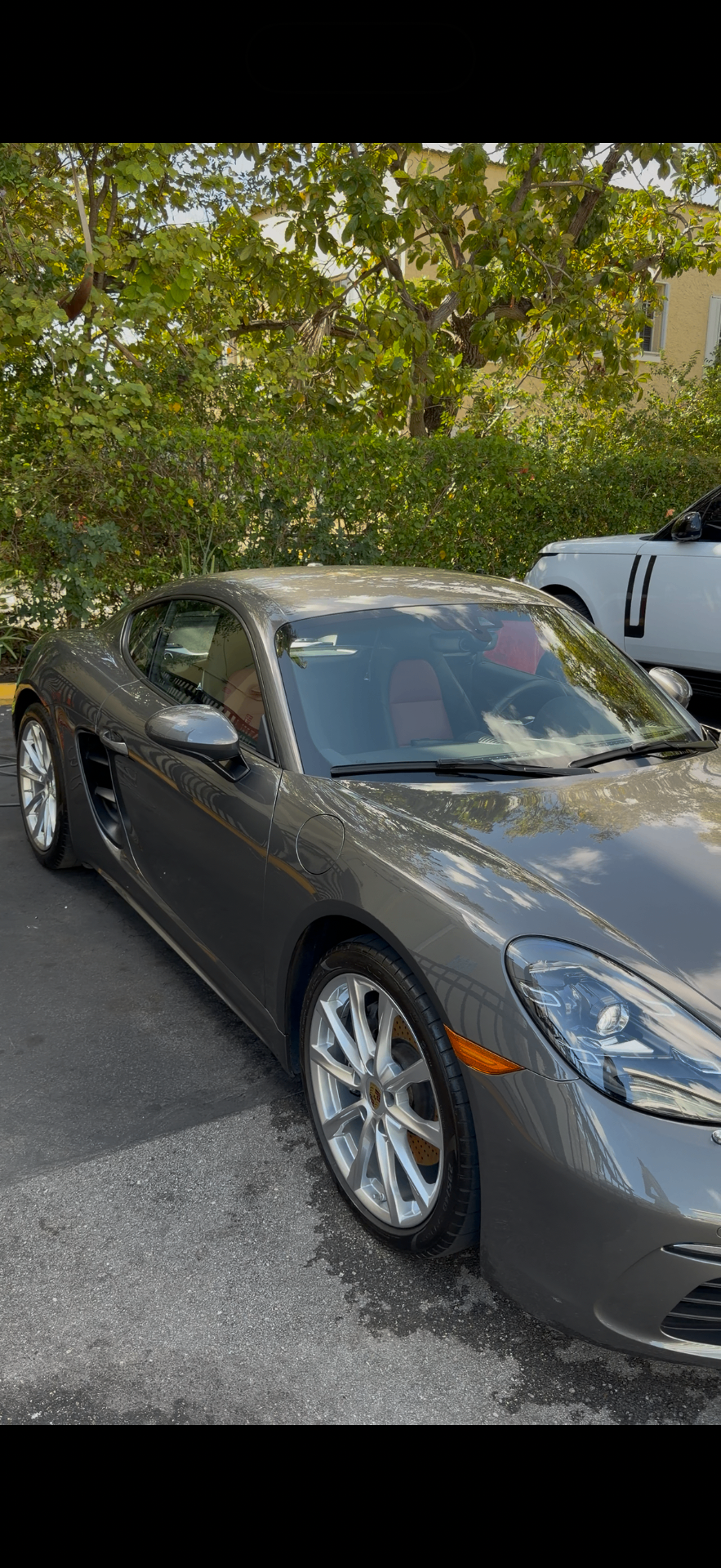 Porsche 718 Cayman